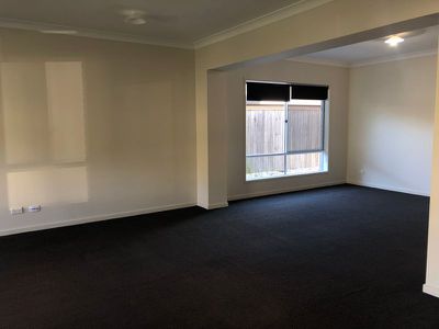 73 Wunburra Circle, Pacific Pines