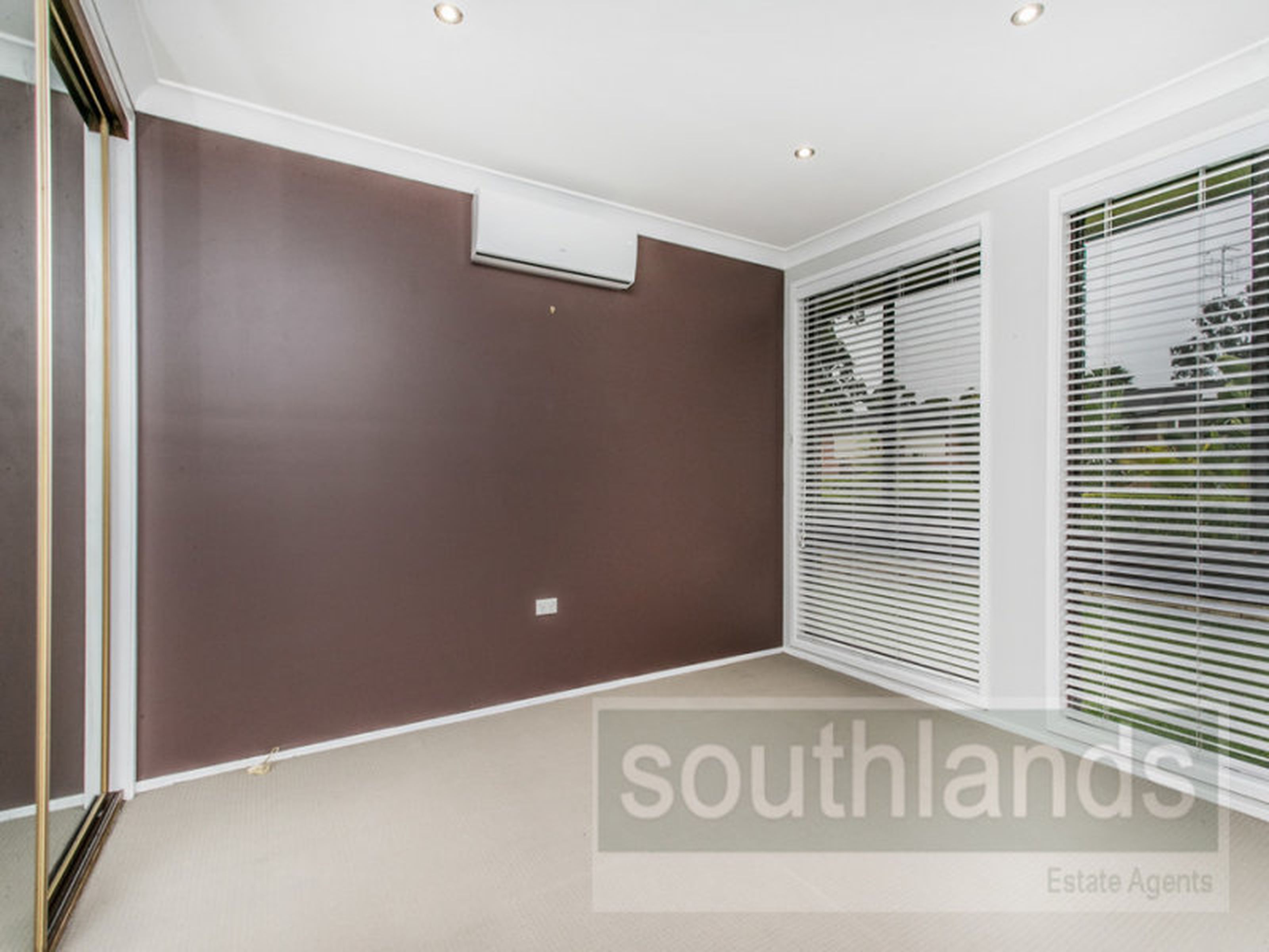 15 Cornelius Place, REGENTVILLE