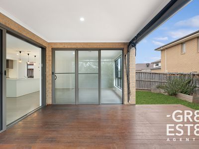 43 RANFURLIE BOULEVARD, Cranbourne West