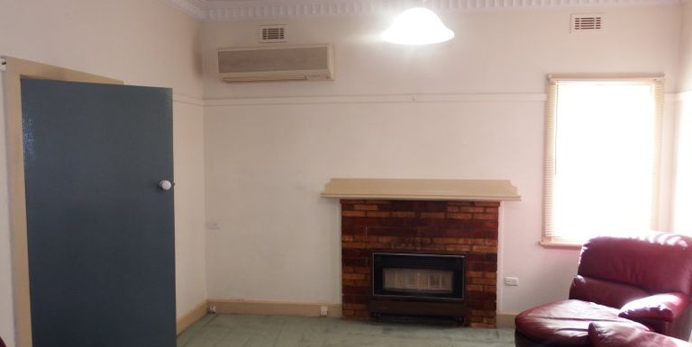40 Weir Street, Euroa
