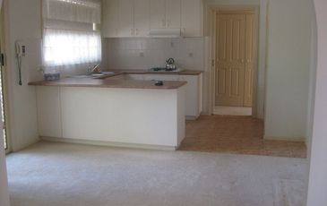 4 / 107 Princes H'way, Beaconsfield