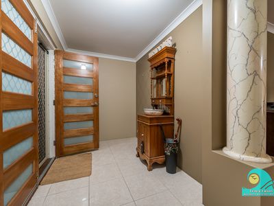 86 Lagoon Drive, Yanchep