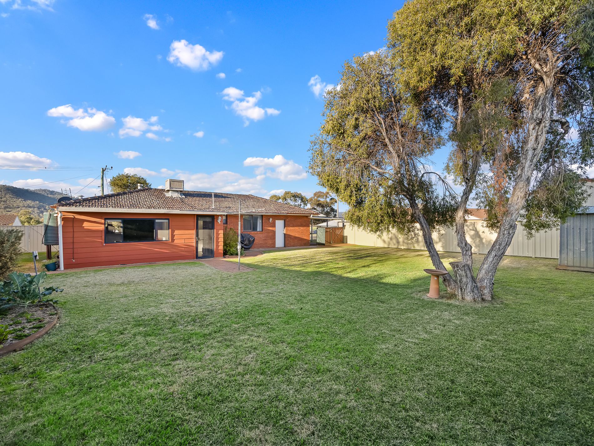 11 Harrier Parade, Tamworth