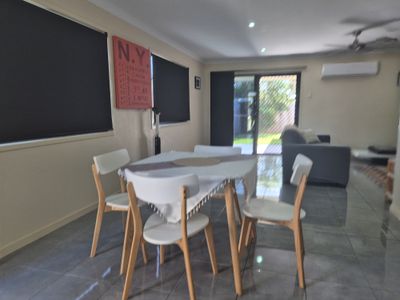 1 / 7 Maranark Avenue, Glenella