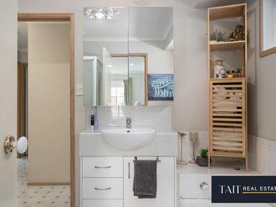 13 Thomas Wedge Drive, Wangaratta