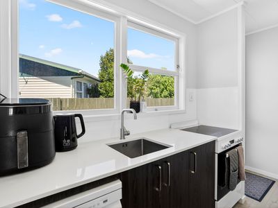 1/55B Springs Road, Parakai, Helensville