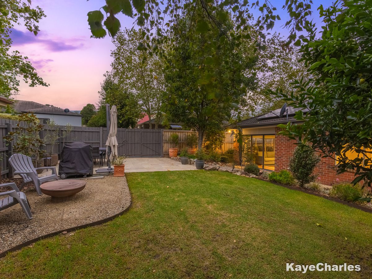 67 Fieldstone Boulevard, Beaconsfield