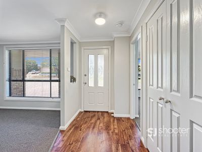 7 Cypress Point Drive, Dubbo