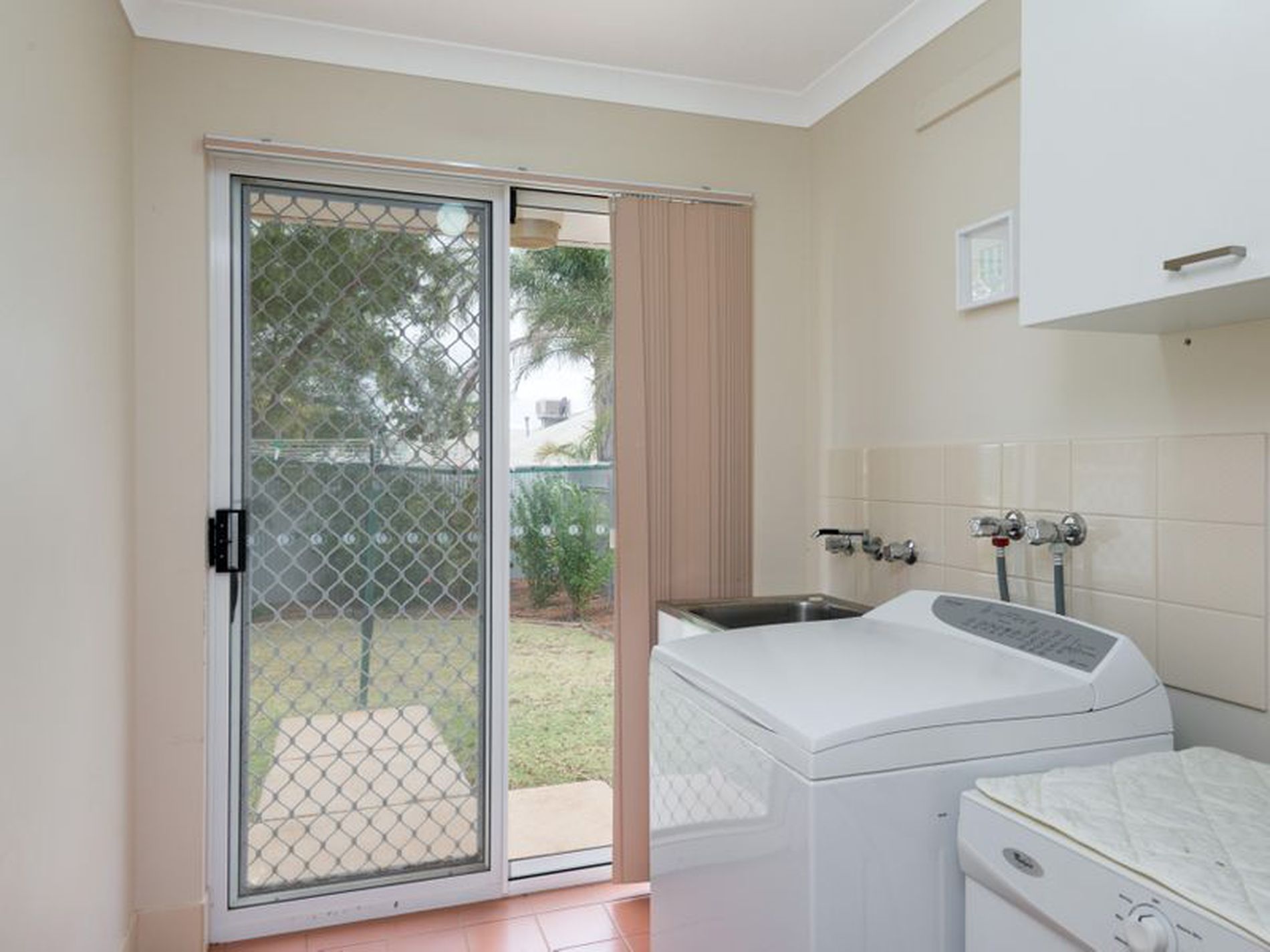 24 Tindals Crescent, Hannans