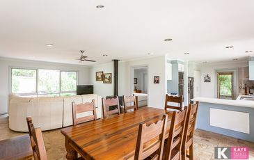 129 Beaconsfield Emerald Road, Beaconsfield Upper