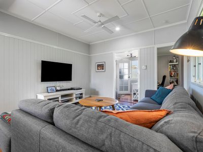 8 Kruger Street, Booval
