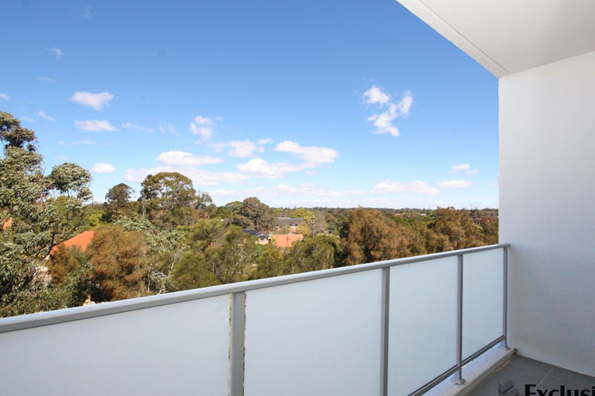 31 / 50 Loftus Crescent, Homebush