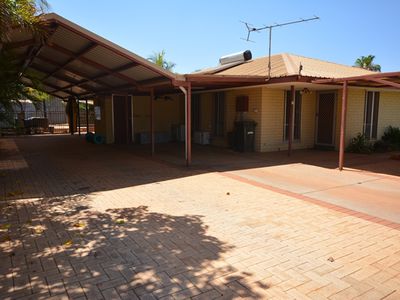 25 Etrema Loop, South Hedland