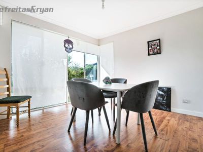 14 Glastonbury Street, Leda