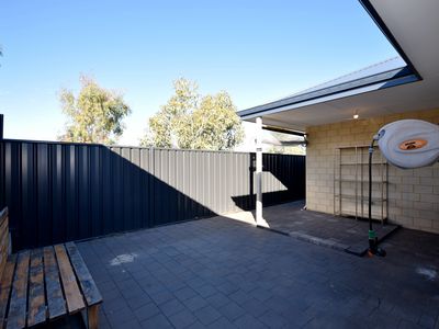 2 Arrino Road, Midvale
