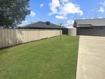 63 Spears Drive, Dubbo