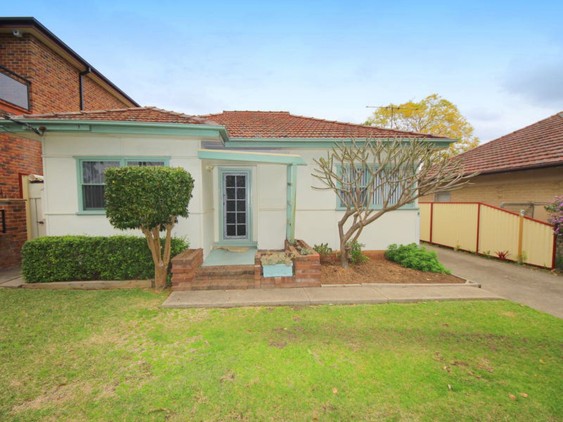 25 Houston Road, Yagoona