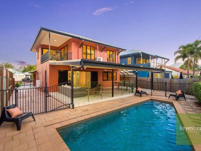 8 Regatta Crescent, Douglas