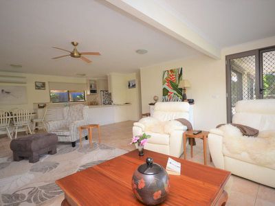 67 St Bernard Drive , Tawonga South