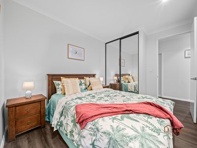 28 Arrowsmith Loop, South Guildford