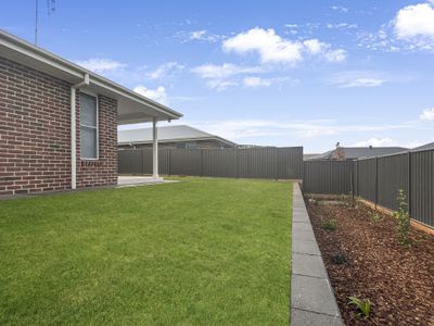 30 Manchurian Circuit, Dubbo