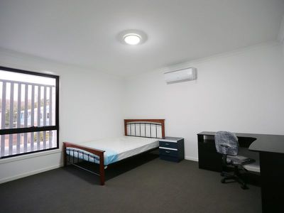 36 Skyview Avenue, Rochedale