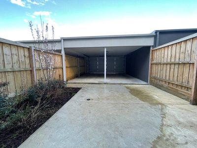 92 Hayton Park Boulevard, Cranbourne West