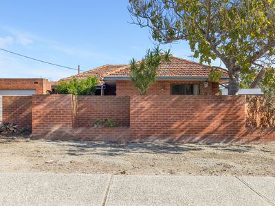 24 McLeod Street, Lockridge