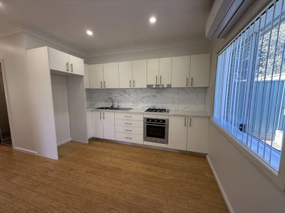 2B Arlewis St,, Chester Hill