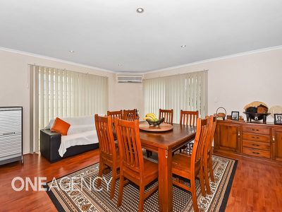 90 Gordon Ave, Darra
