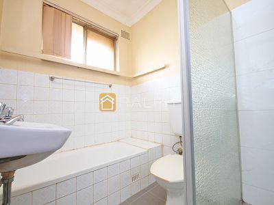 4 / 97 Hampden Road, Lakemba