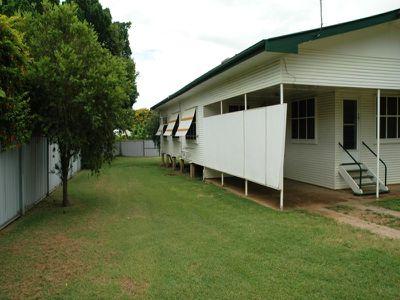105 IBIS STREET, Longreach