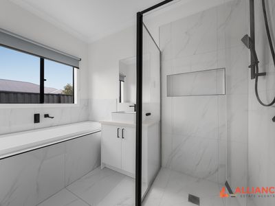48 Railway Parade, Kalkallo