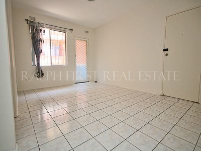 2 / 8 Fairmount Street, Lakemba