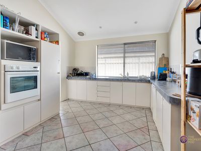 5 Debutante Close, Huntingdale