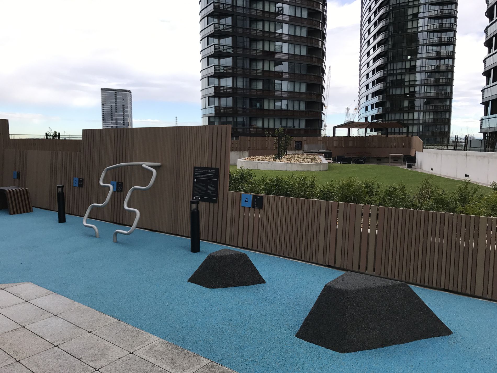 2508N / 883 Collins Street, Docklands