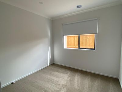 17 Pontburn Road, Truganina
