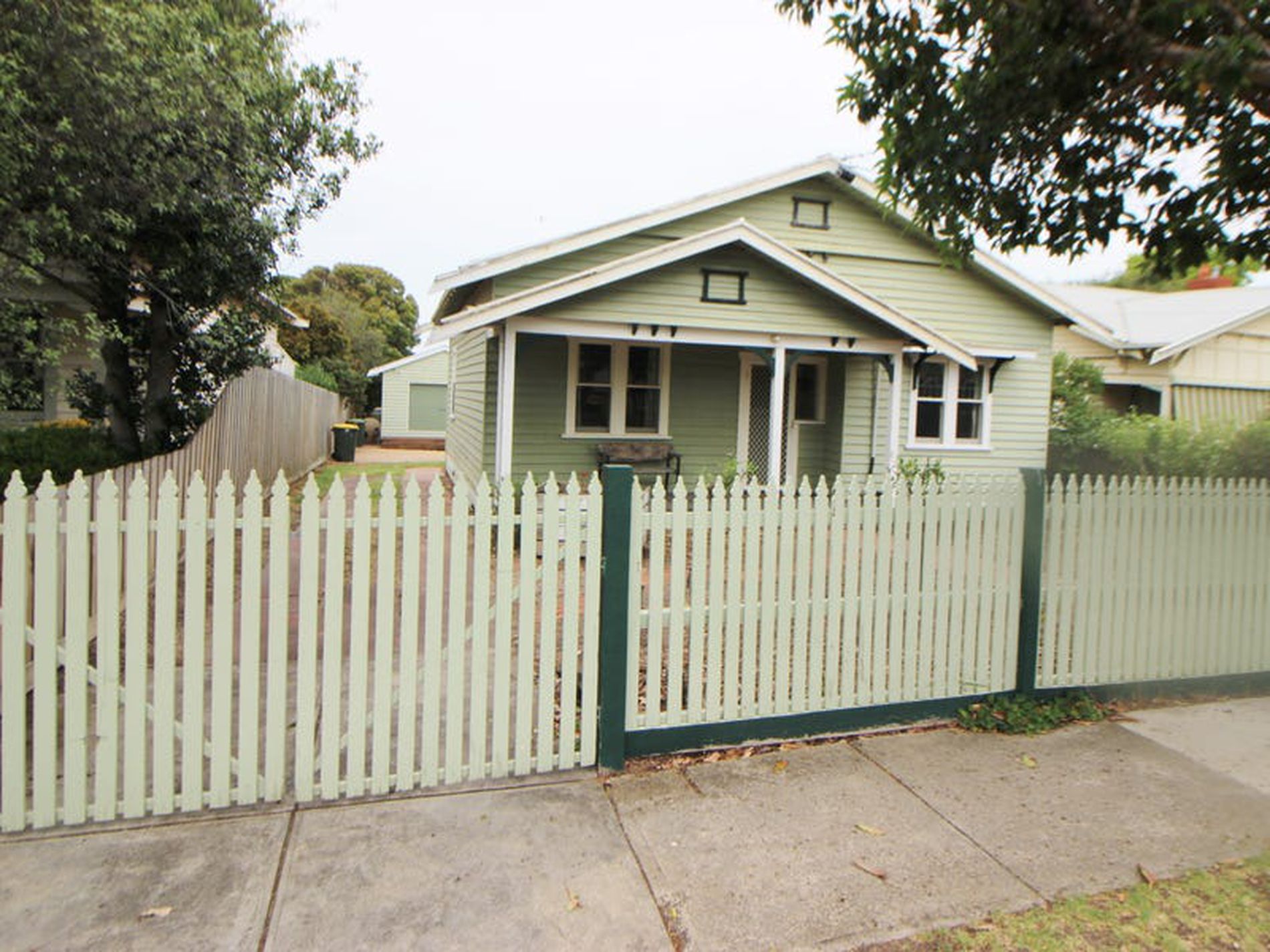 12 Craddock Street, North Geelong