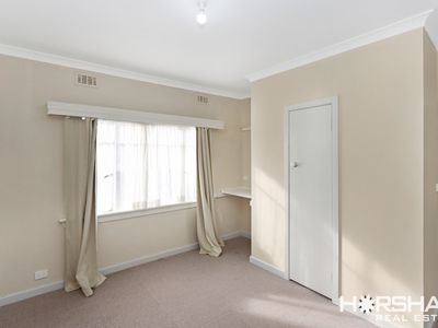 35 Hennessy Street, Horsham