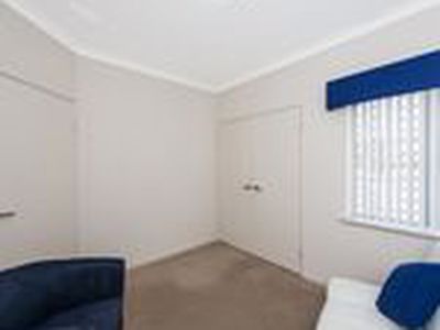 14 / 21 Southmead Green, Erskine