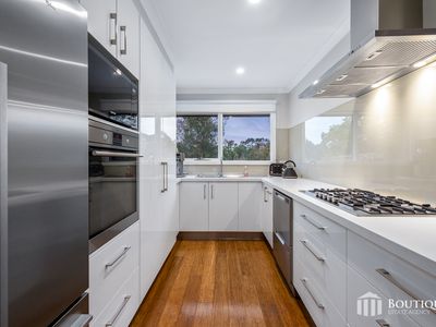 82 Somerset Drive, Dandenong North