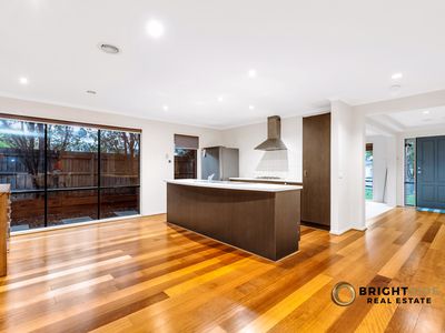13 Hunt Club Road, Narre Warren South