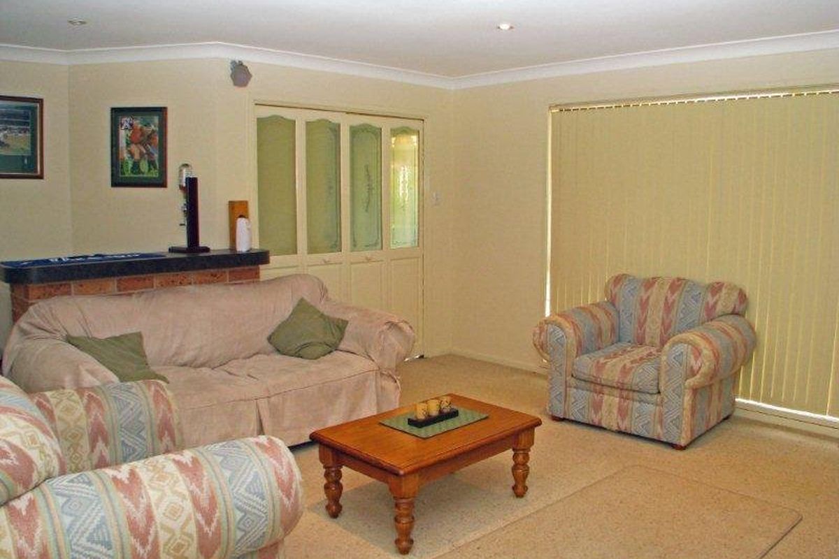7 Lamont Close, Green Point