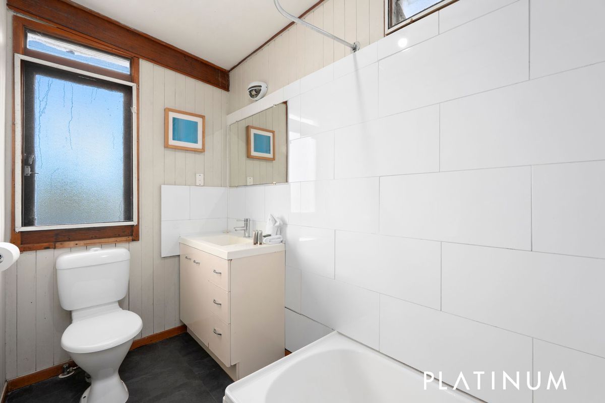 17 Regent Street, Currumbin