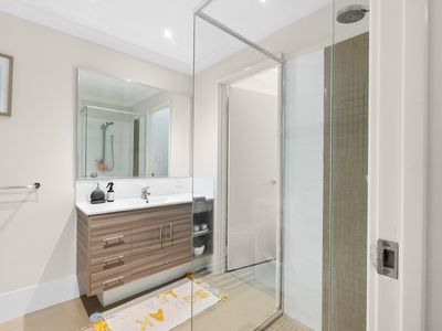 15 / 180 Stirling Street, Perth