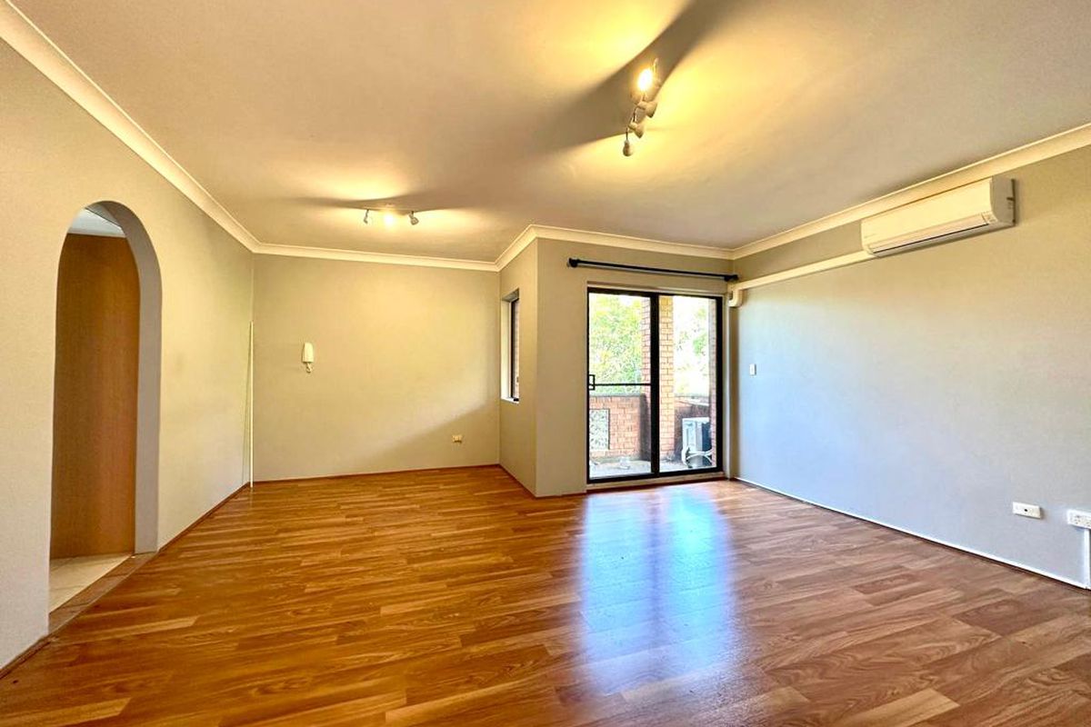 3 / 30-32 Doomben Avenue, Eastwood
