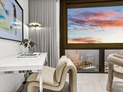 901 / 11 Barrack Square, Perth