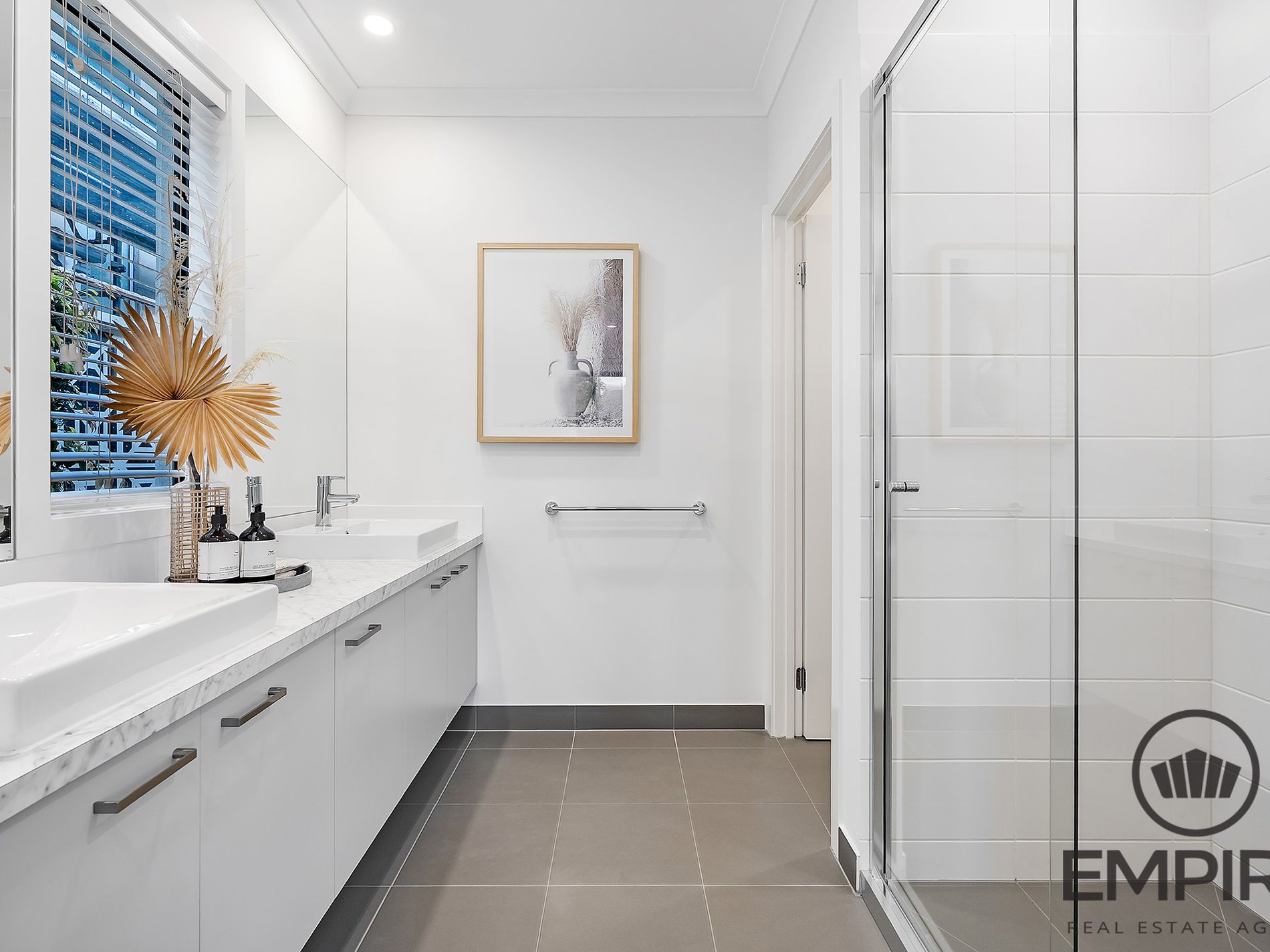 45 Centenary Boulevard, Officer South