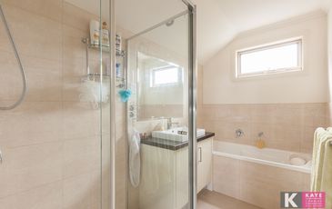 Unit 2/3 Gamble Avenue, Berwick