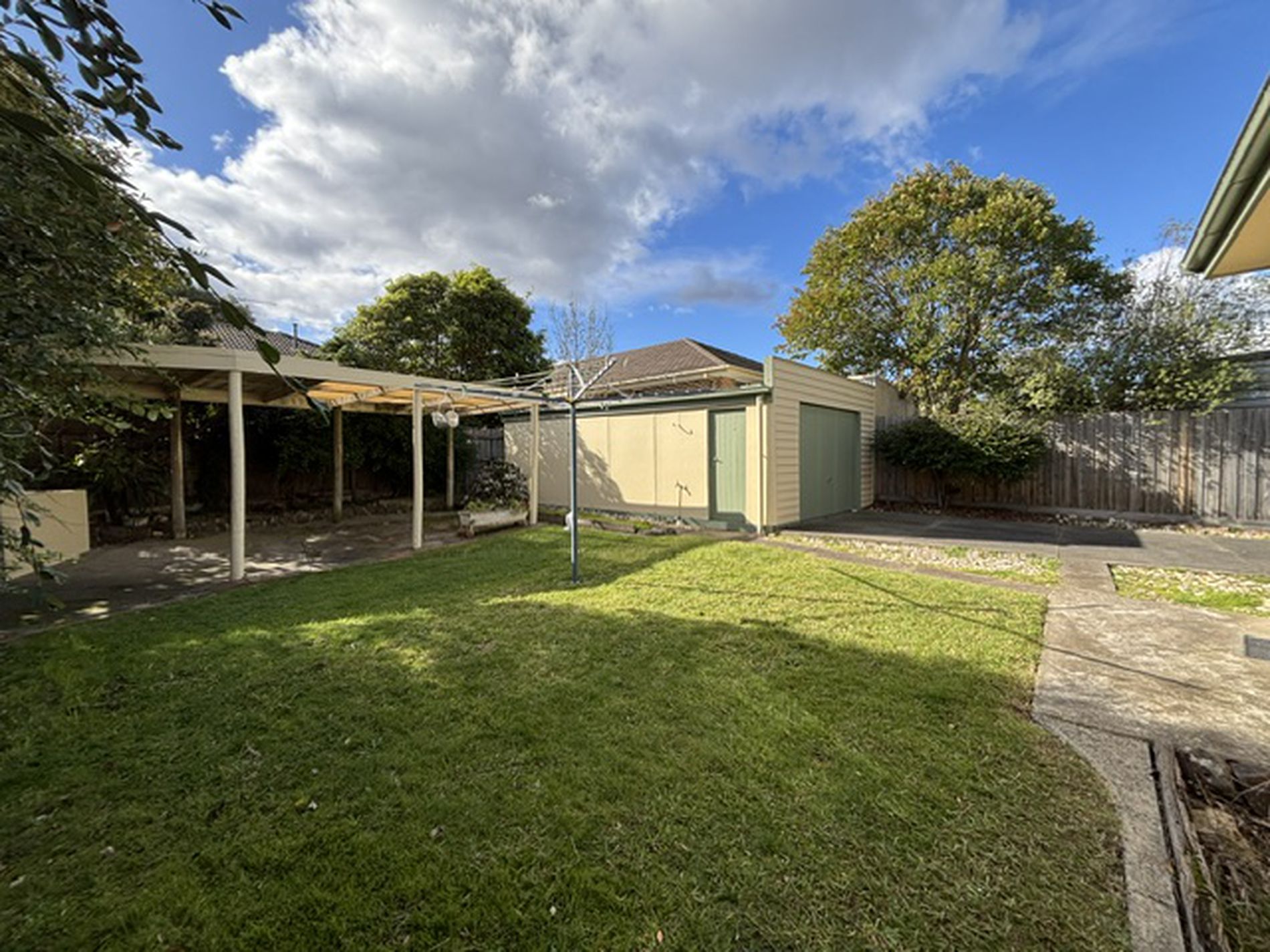 161 Somers Avenue, Macleod